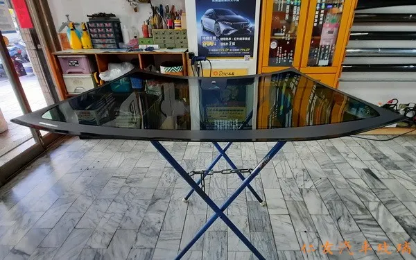 擋風玻璃更換