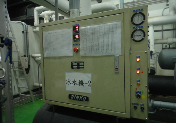 浸入式二氧化碳傳訊器-溫溼度2M出線型控制器-液晶壁掛PM2