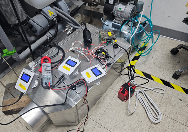 熱電偶溫度顯示器-風管垂直型溫濕度LCD傳送器