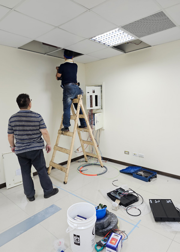 推薦嘉升熱電偶大圓頭溫度傳送器-沉水式柴油用液位計-檔案室溫