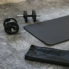 啞鈴可說是肌耐力訓練的重量訓練設備