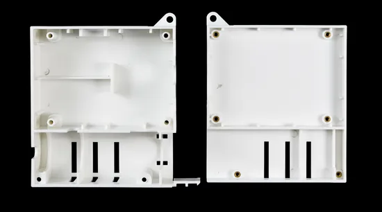 客製化塑膠成型模具
