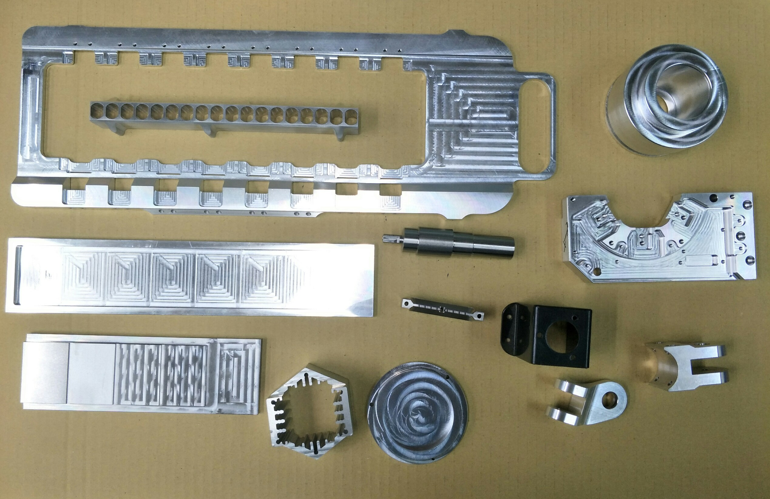 客製化零件,金屬製品及CNC零件加工