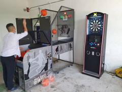 飛鏢機