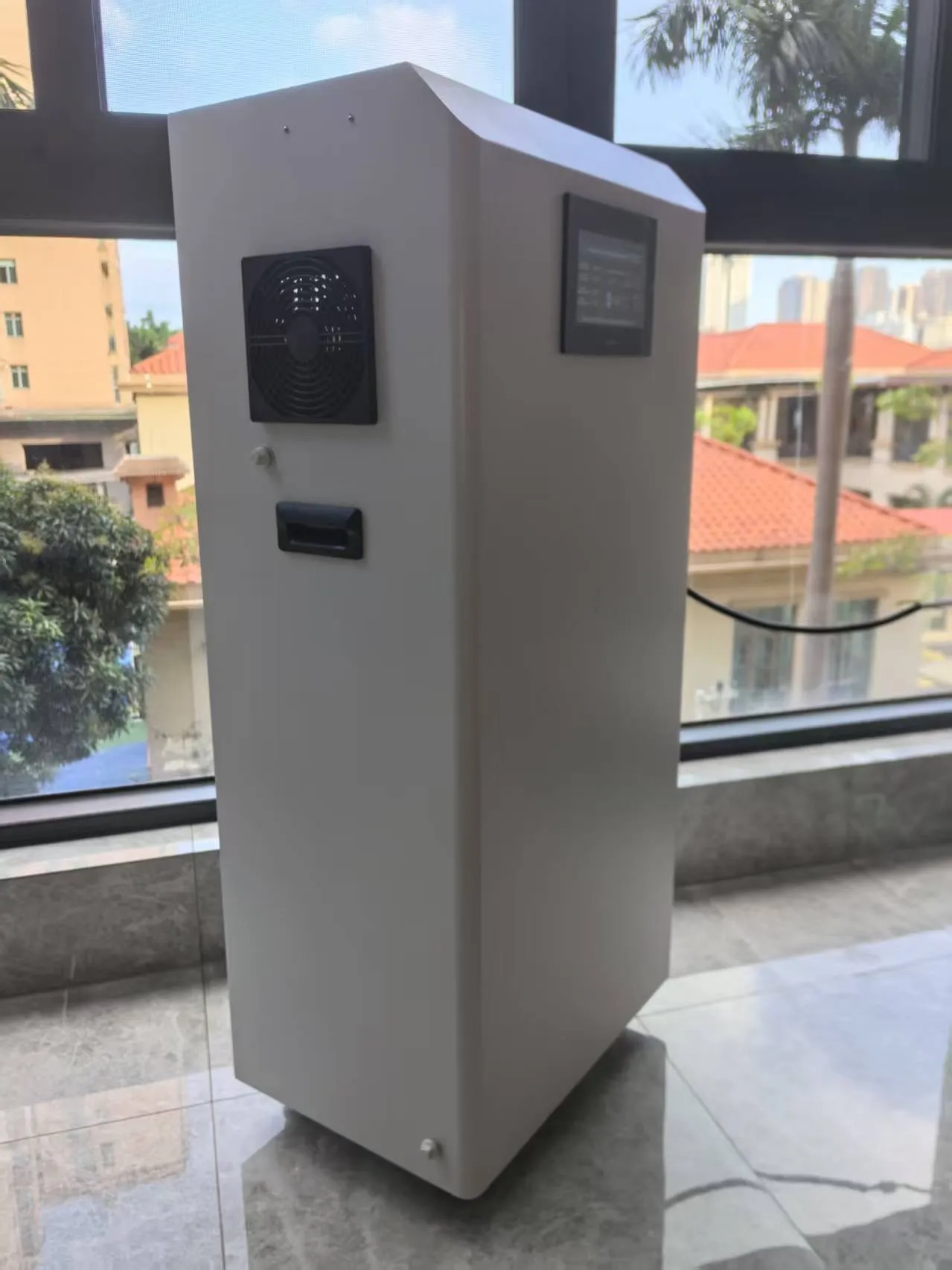 高濃度高出水量臭氧水機