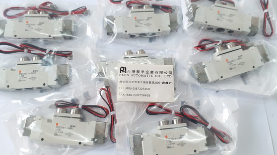 SMC 五通口電磁閥VQZ3221-5M1-C6