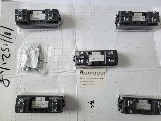 PNEUMAX 電磁閥1011.52.1.8