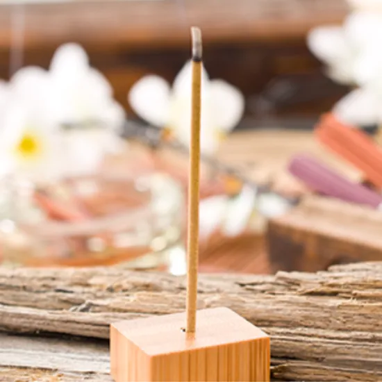 香氛用品製造攻略：擴香瓶代工、香氛線香、精油線香