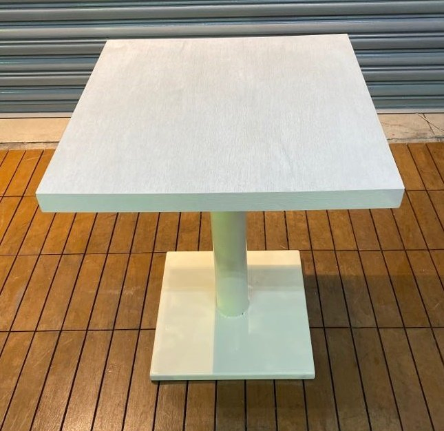 樂居二手家具E2020HJJ 雪白方型餐桌