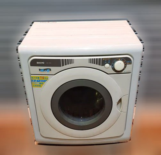 便宜2手傢俱拍賣 X51011AJJE 烘衣機