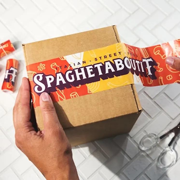 客製化貼紙不再只是附屬配件,也應用在包裝、行銷、文創等方面