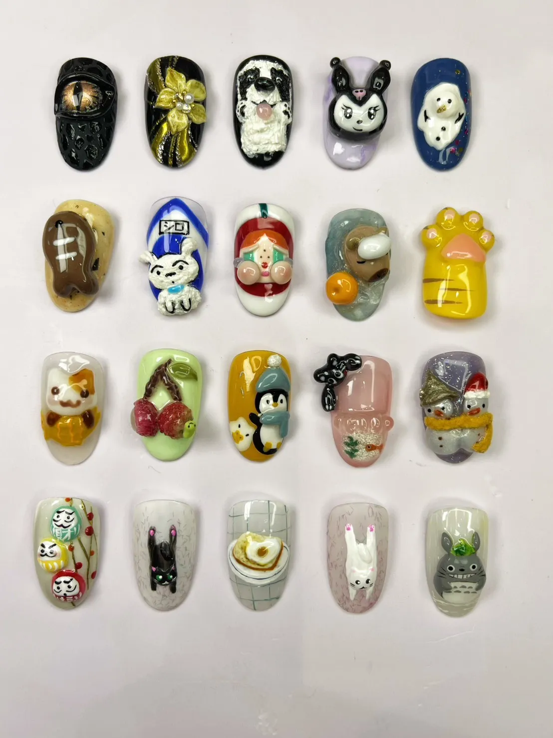 純手工造型凝膠指甲