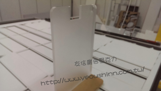 廣告壓克力訂製攻略｜提升品牌形象的最佳選擇