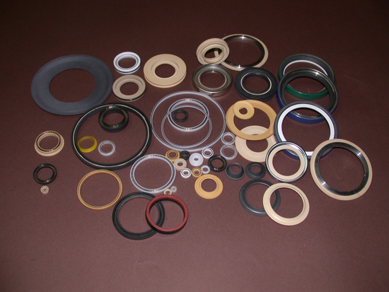 PTFE、TFM、EKONOL、RULON、POM