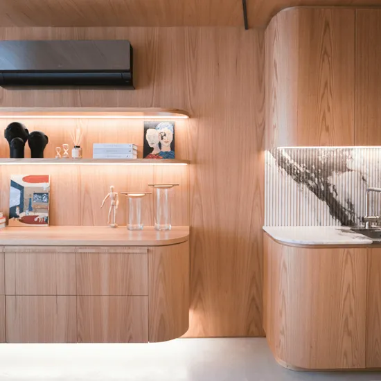 展示櫃燈光設計秘訣：用LED燈條打造公仔名名酒收藏