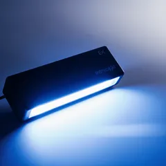 在實務應用中，紫外線消毒燈用於處理傳統清潔劑難以觸及的死角