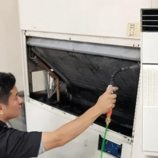 冷氣過濾網清洗自己來還是找專業？最新冷氣清洗劑缺點