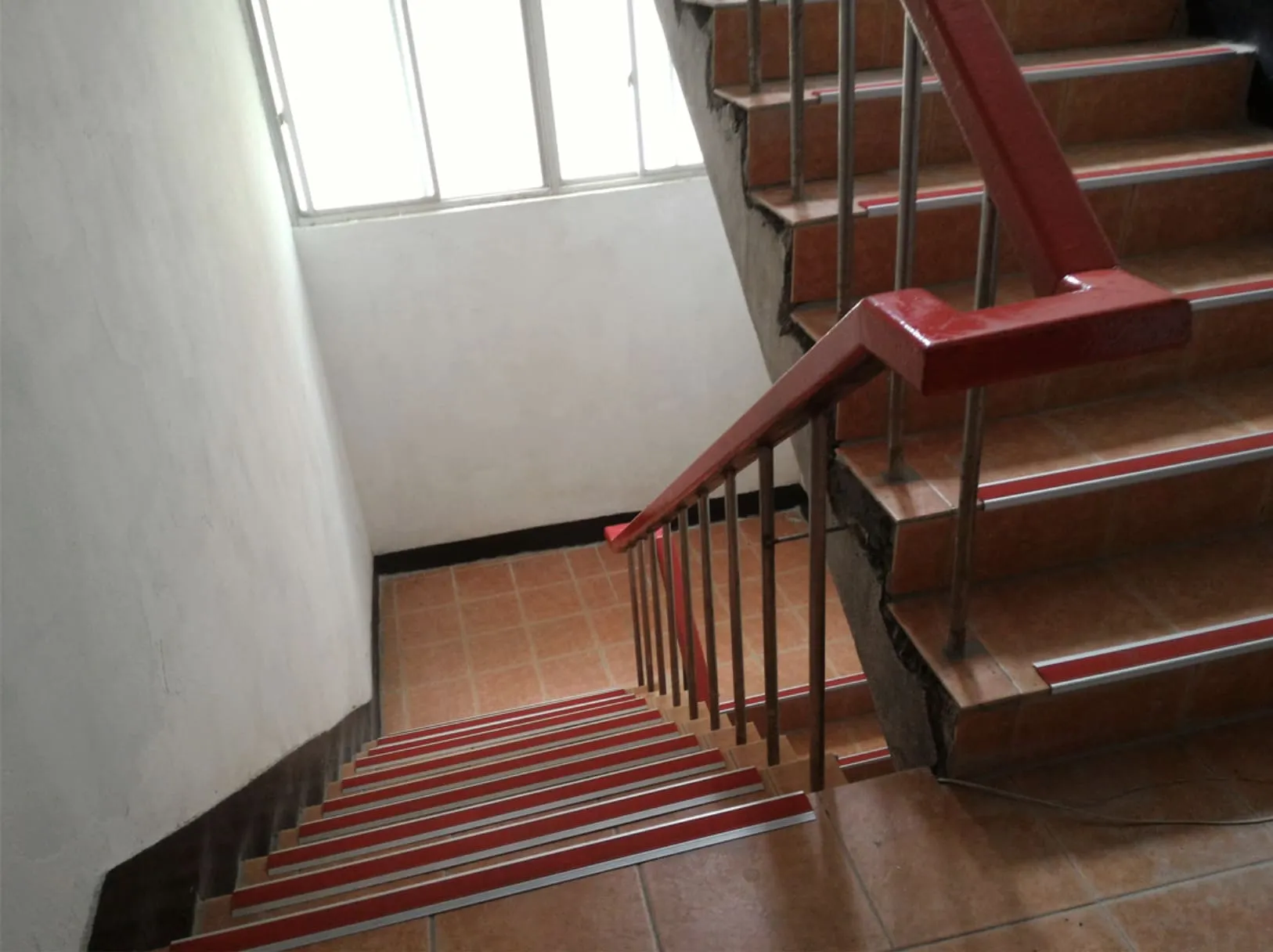 台北樓梯止滑條