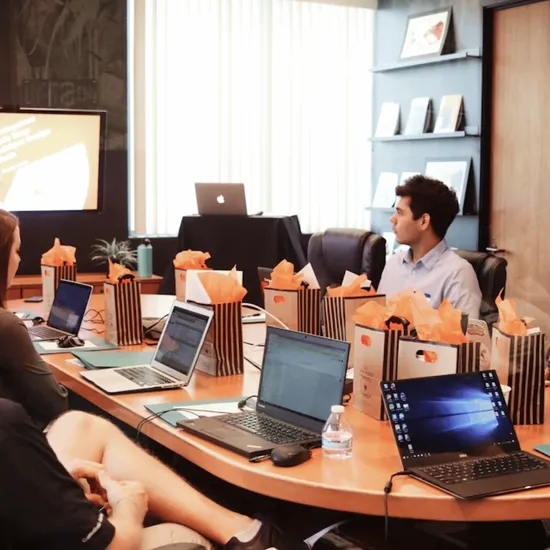 打造致富方程式：小資族如何靠小額投資與定期定額