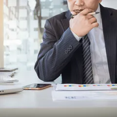 選擇具備工商登記代辦與稅務規劃背景的夥伴，能讓您無後顧之憂