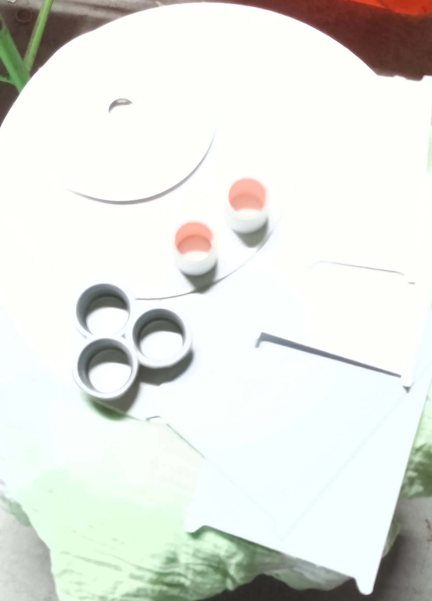 紙輪 紙板 紙管與鐵塞