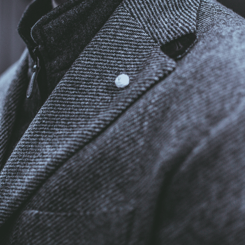 專業商務正裝中,襯衫是西裝下的門面,也是最貼身的衣物