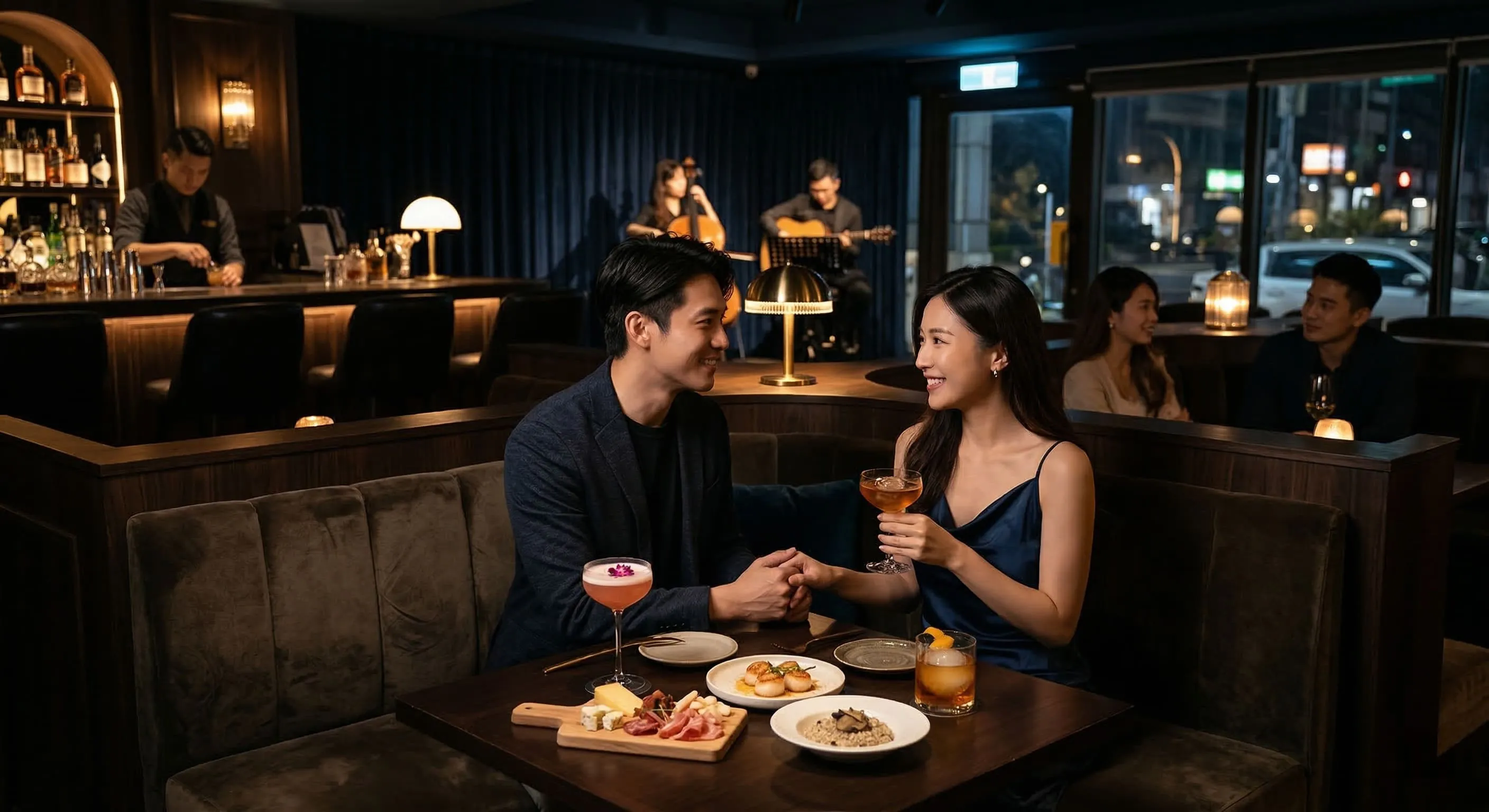 隱密性高的情侶約會酒吧