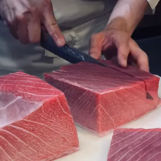 新市日本料理推薦，為什麼第一次吃無菜單就選鮨本味