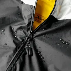 2026 年的色彩趨勢不再追求飽和度極高的螢光色