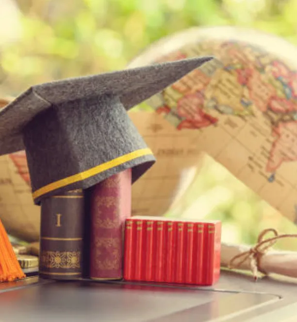 台北留學代辦ptt