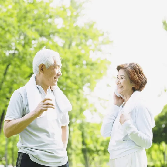 慢老是一種生活方式:50+擁抱健康、活力與跨代共融