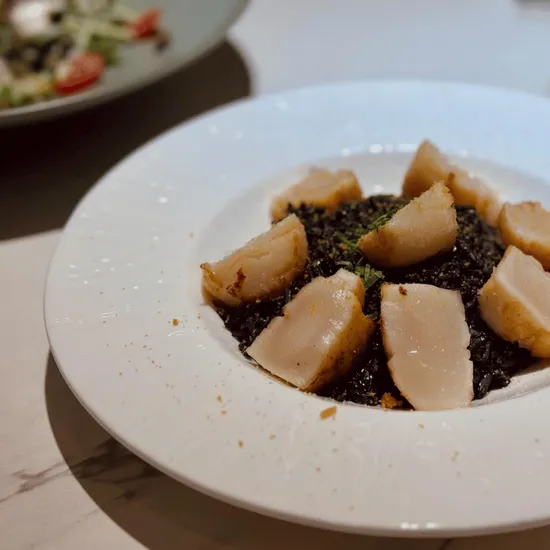 從公司聚餐到家庭同樂，多人聚會的優質選擇！