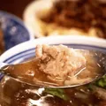 解鎖高CP值北屯必吃美食：金磚滷肉飯和魚翅肉羹！