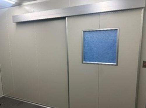 自動門