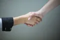 魔鬼藏在細節裡：護手霜與護唇膏代工的香氛與膚感調配學
