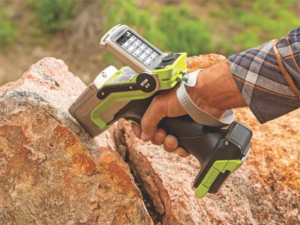 手持式XRF重金屬元素分析儀