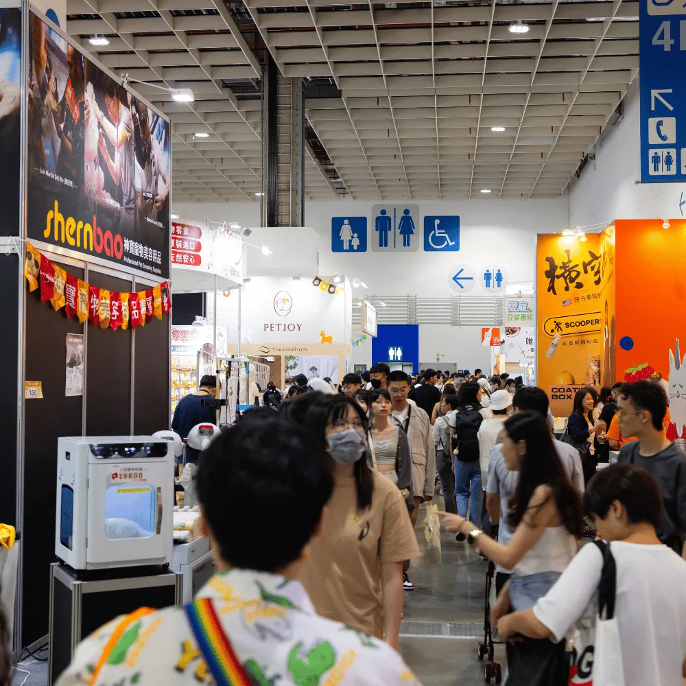 面對展覽前的急件需求,數位印刷公司是解決急件的核心
