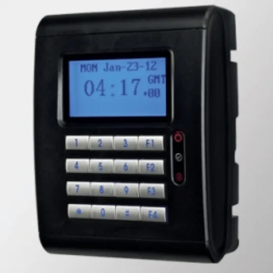 臉部辨識打卡機與軟體開發：解決指紋辨識不佳